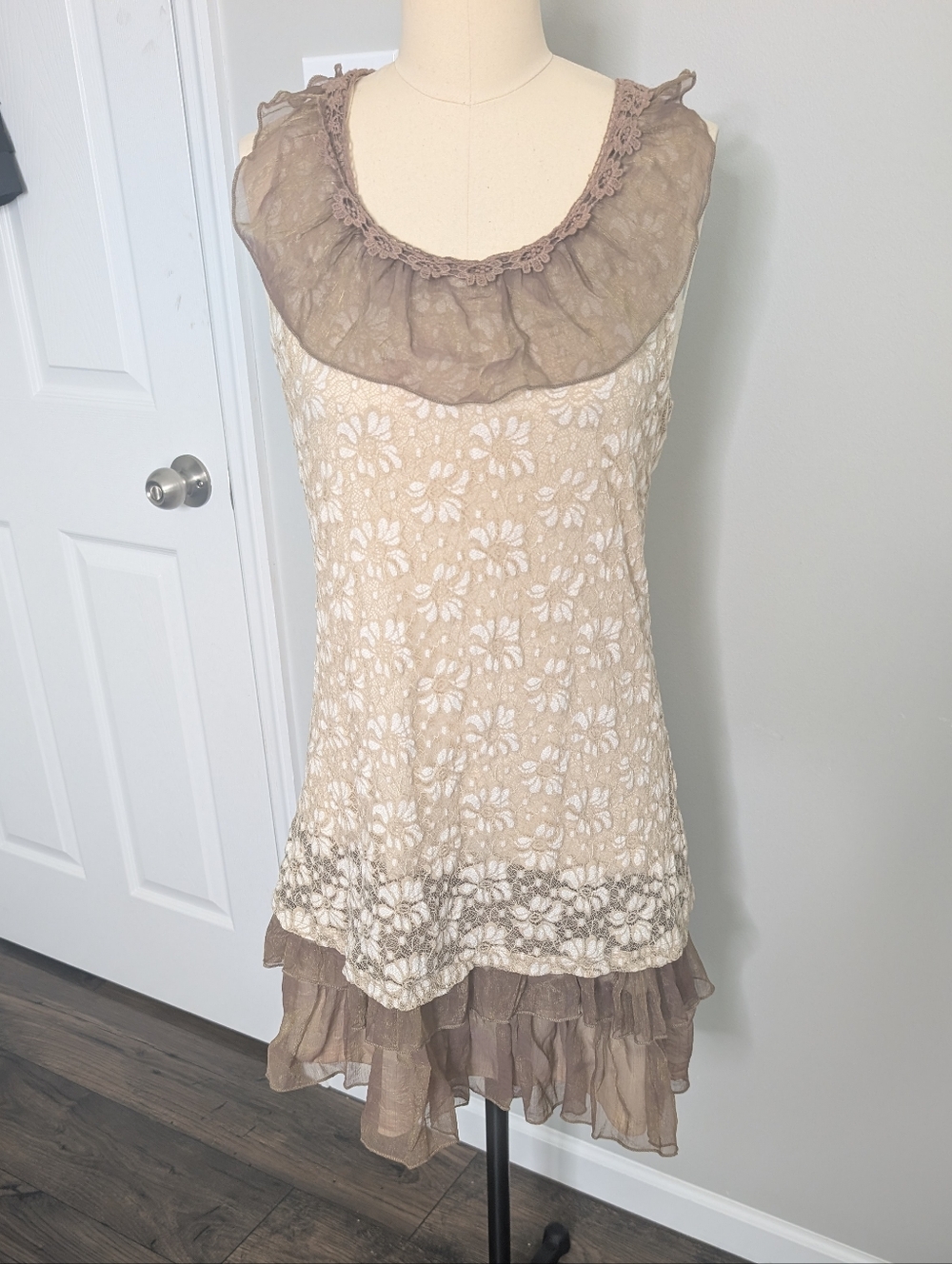 Areve Lace & Ruffle Bohemian Cottagecore Y2k Dress Cream Taupe Size Medium